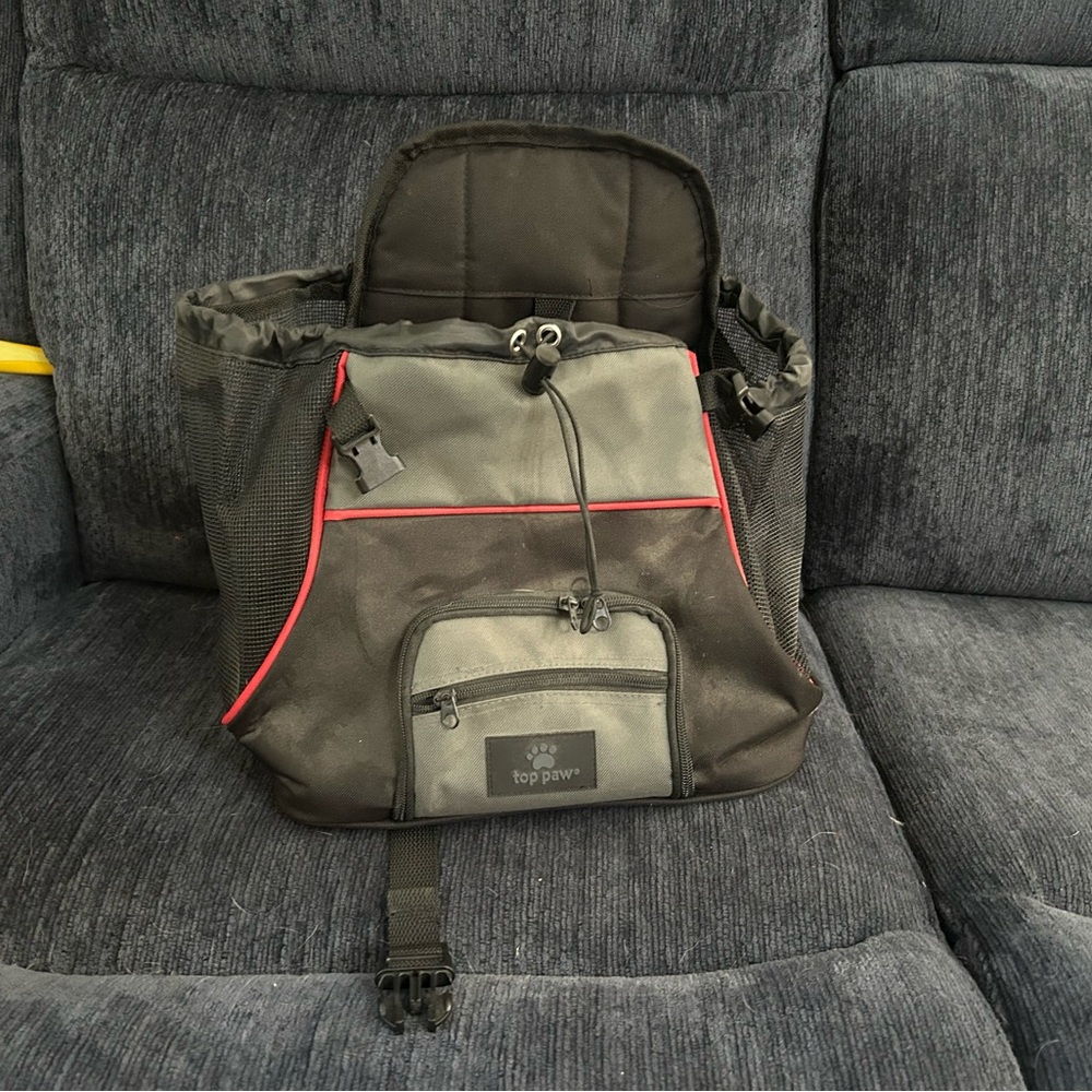 Top Paw Black and Gray Men's Backpack with Red Accents